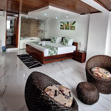 Hotel Yurupary Amazonas Leticia Esterno foto